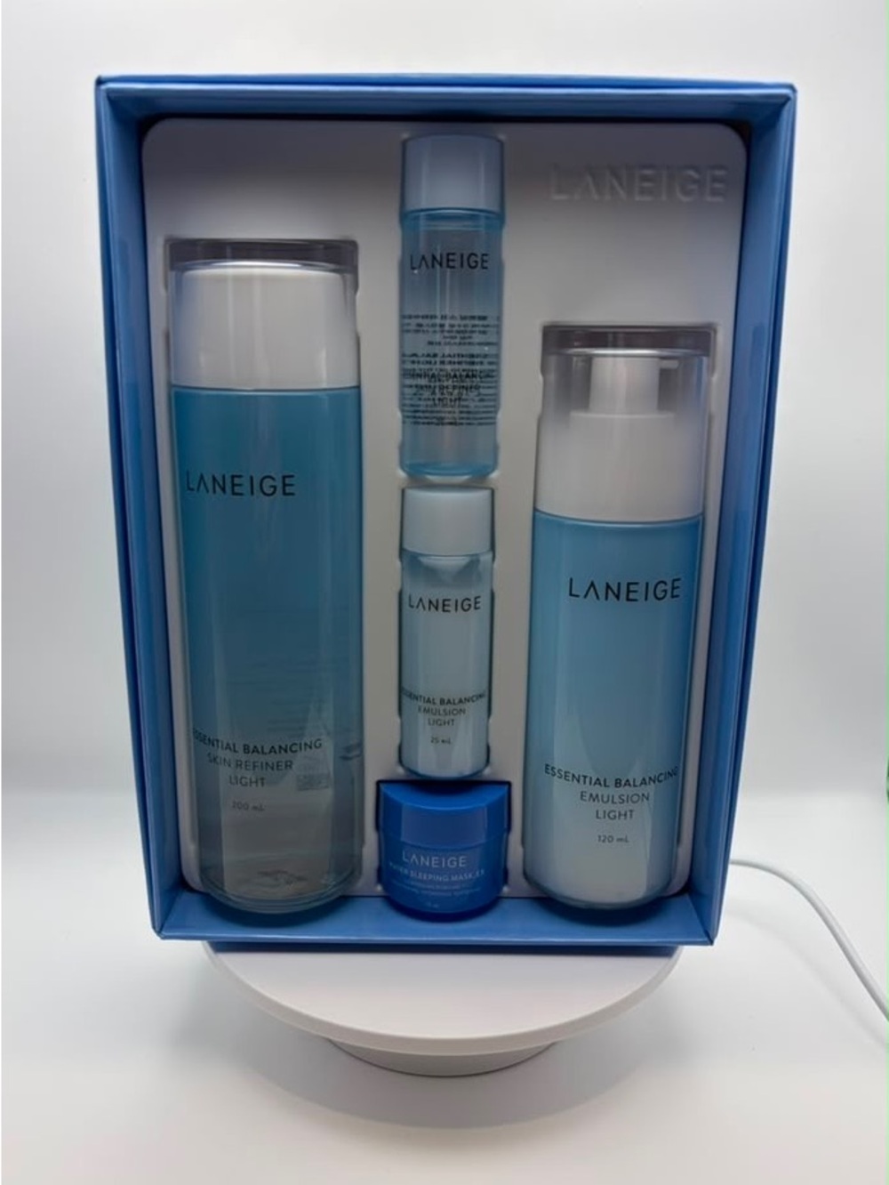 LANEIGE Essential Balancing Skincare Set - Light Blue